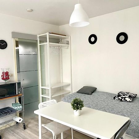 Studio Moderne Le Perreux Sur Marne 17M² ภายนอก รูปภาพ